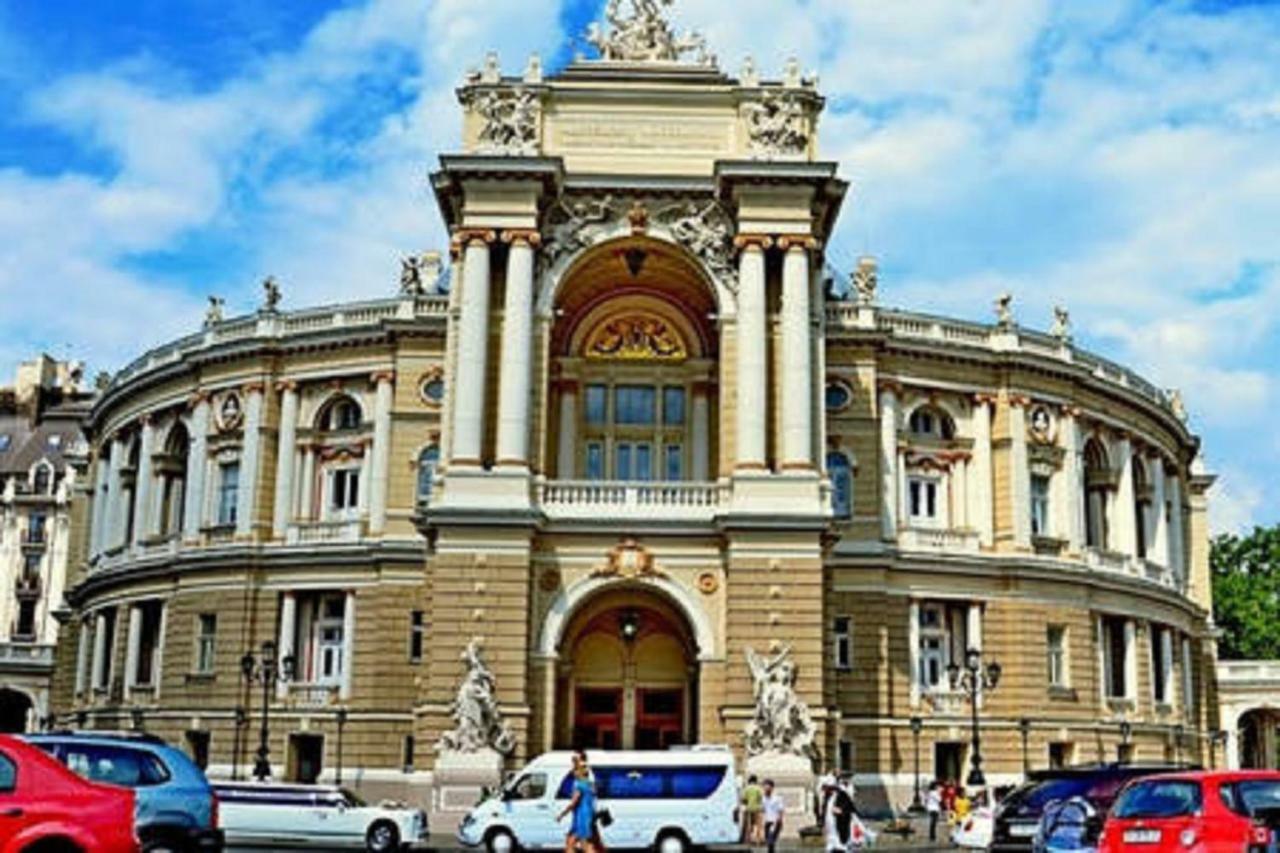 Apartament Deribasovskaya,16 Odessa Zewnętrze zdjęcie
